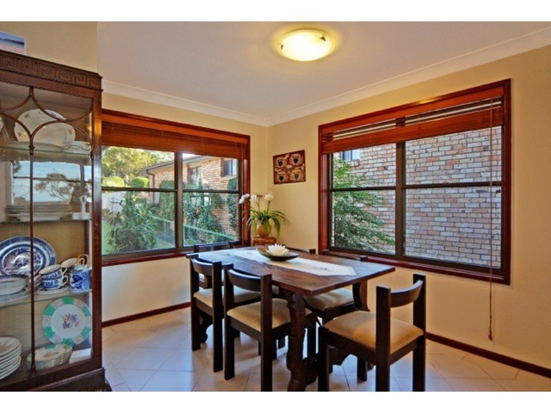 352 Elizabeth Drive, Vincentia NSW 2540
