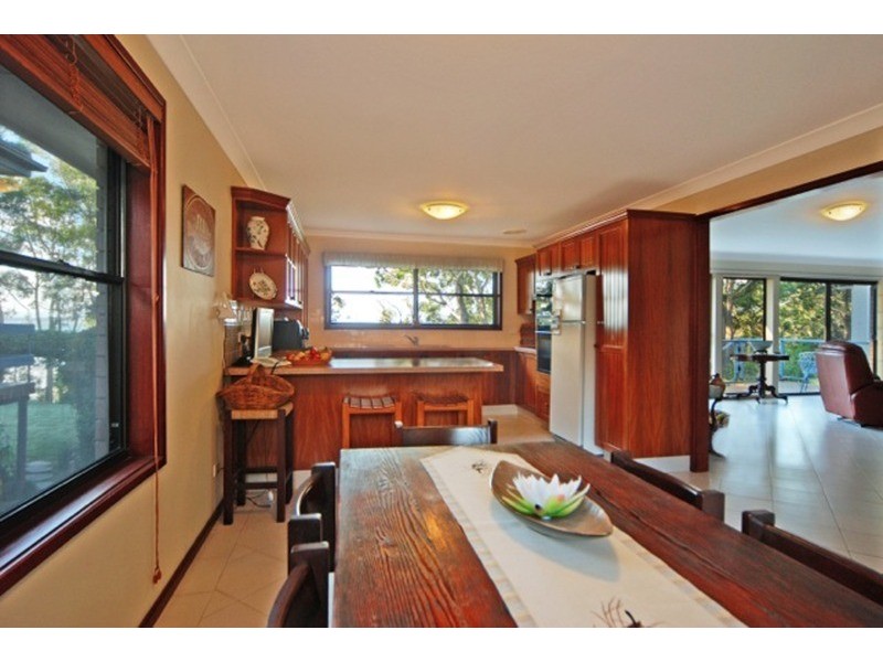 352 Elizabeth Drive, Vincentia NSW 2540