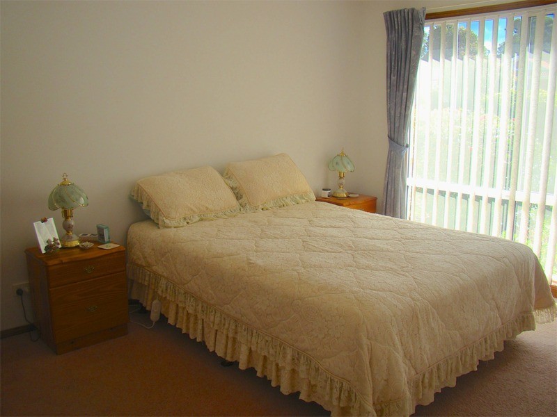70 Cammaray  Drive, St Georges Basin NSW 2540
