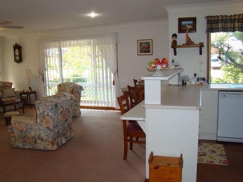 70 Cammaray  Drive, St Georges Basin NSW 2540