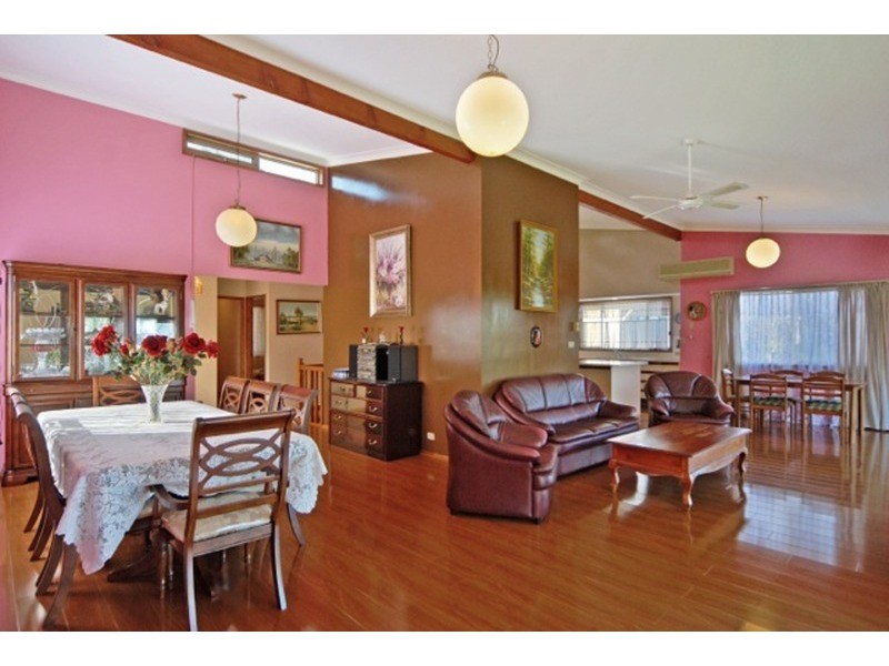 95 Walmer  Avenue, Sanctuary Point NSW 2540