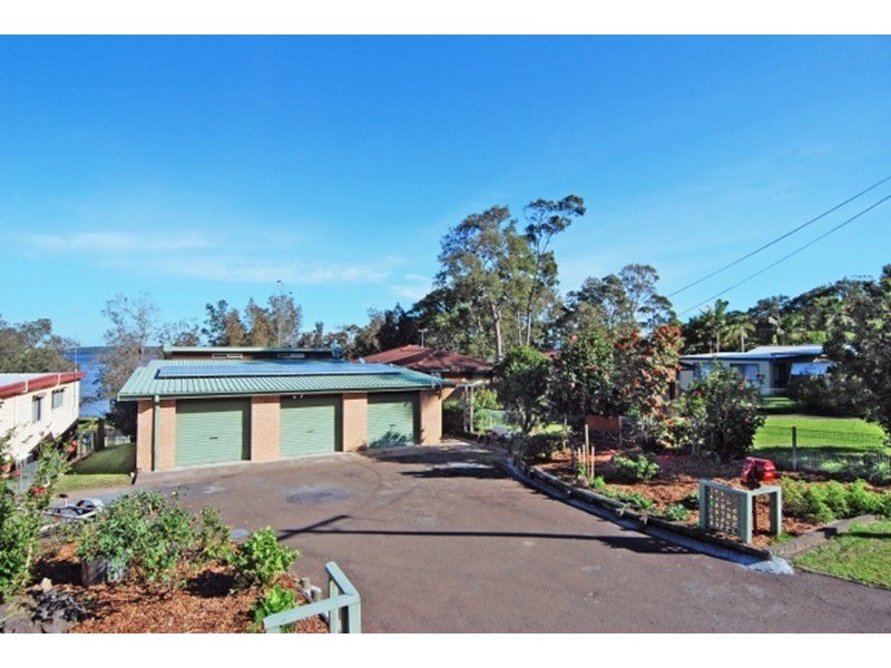 95 Walmer  Avenue, Sanctuary Point NSW 2540