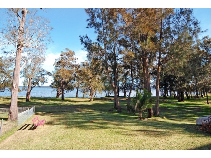 95 Walmer  Avenue, Sanctuary Point NSW 2540