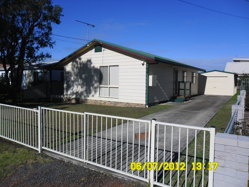 80 Waratah Crescent, Sanctuary Point NSW 2540