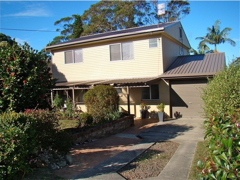 30  Audrey  Avenue, Basin View NSW 2540
