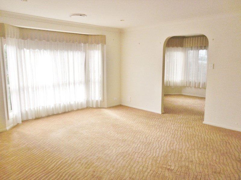 10 Flamingo  Avenue, Sanctuary Point NSW 2540