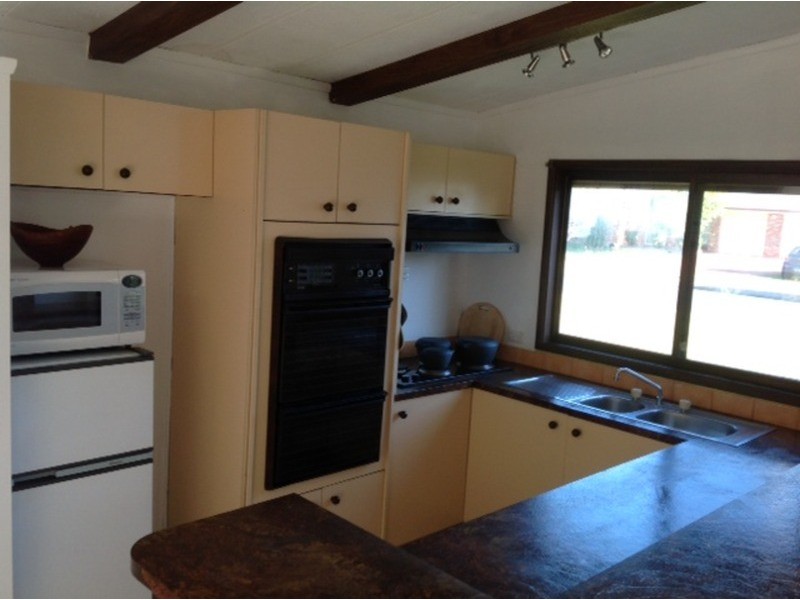 4 Prowse Close, Vincentia NSW 2540