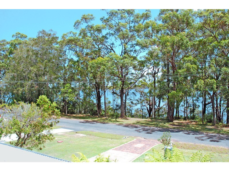 147 Basin View Parade, Basin View NSW 2540