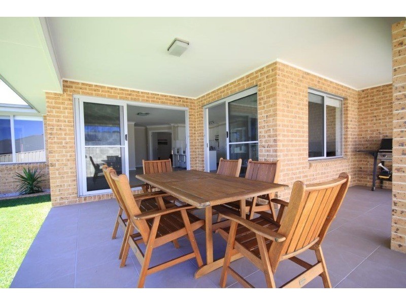 28 Nadine  Street, Sanctuary Point NSW 2540