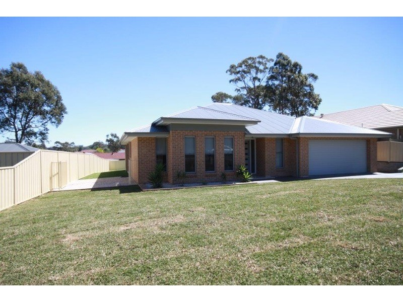 28 Nadine  Street, Sanctuary Point NSW 2540