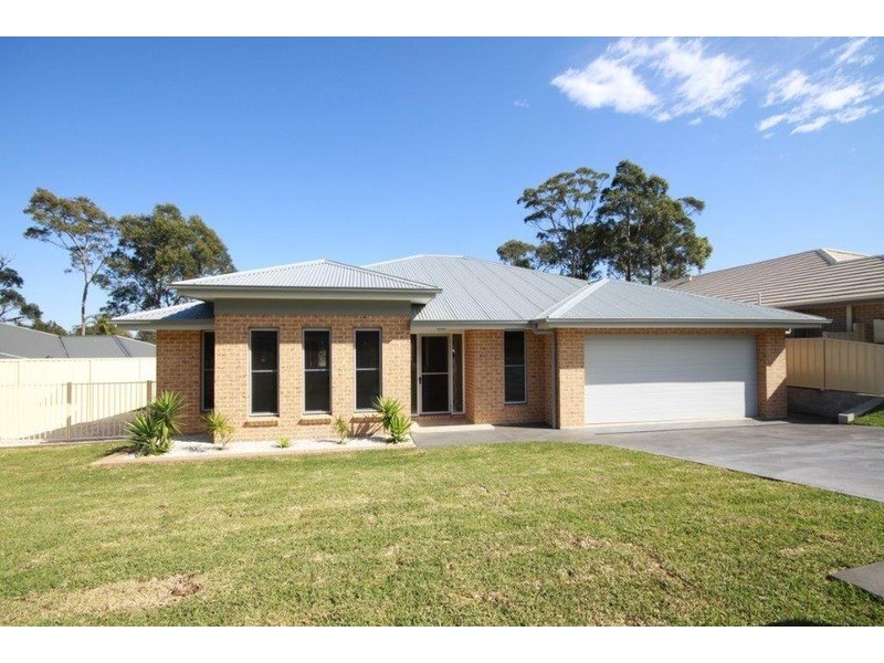 28 Nadine  Street, Sanctuary Point NSW 2540
