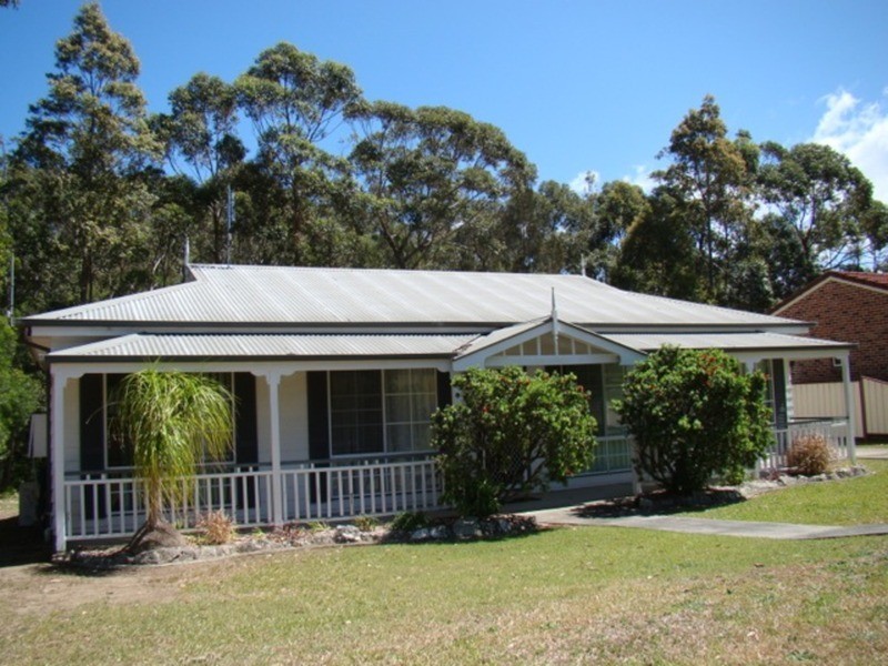11 Cammaray  Drive, St Georges Basin NSW 2540