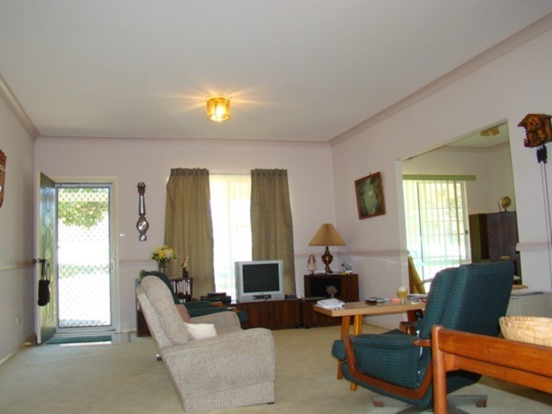 11 Cammaray  Drive, St Georges Basin NSW 2540