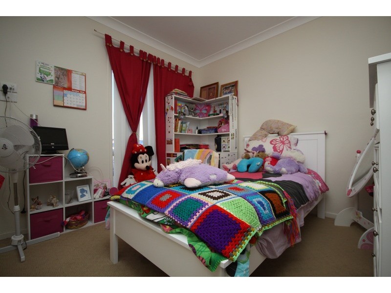 35 Warrego Drive, Sanctuary Point NSW 2540