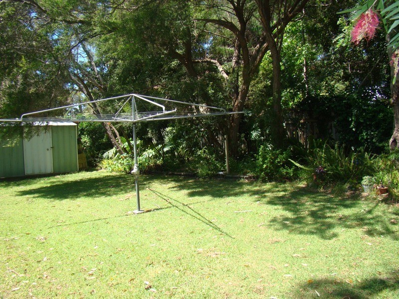 220  Macleans Point  Road, Sanctuary Point NSW 2540