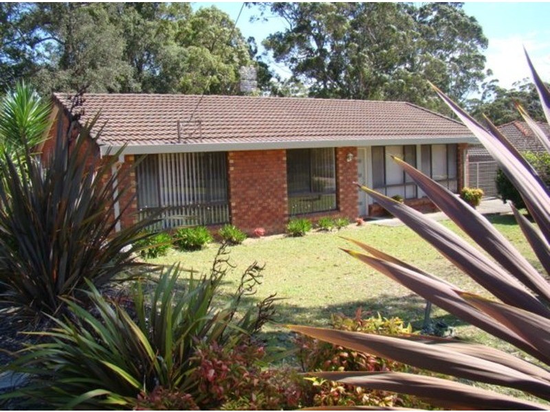 3 Wahroonga  Close, St Georges Basin NSW 2540