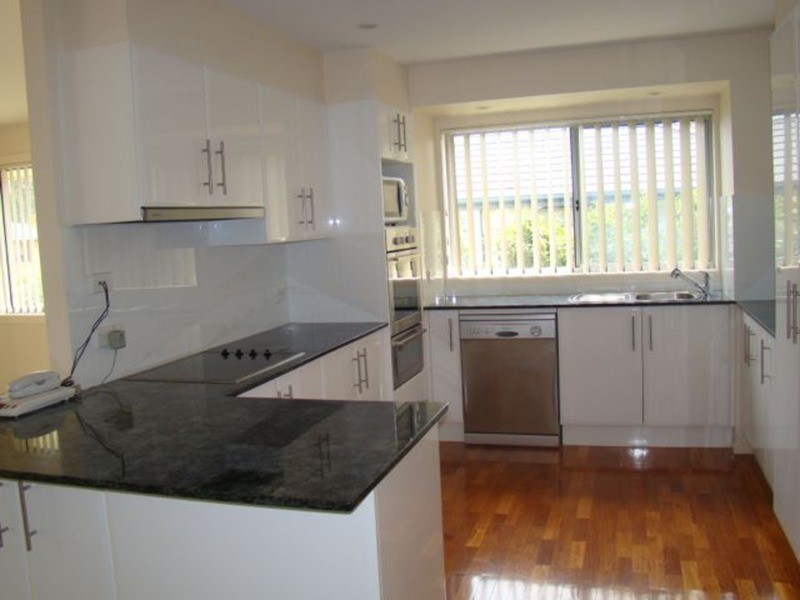 13 Martha Elizabeth Drive, Worrowing Heights NSW 2540