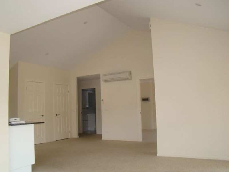 13 Martha Elizabeth Drive, Worrowing Heights NSW 2540