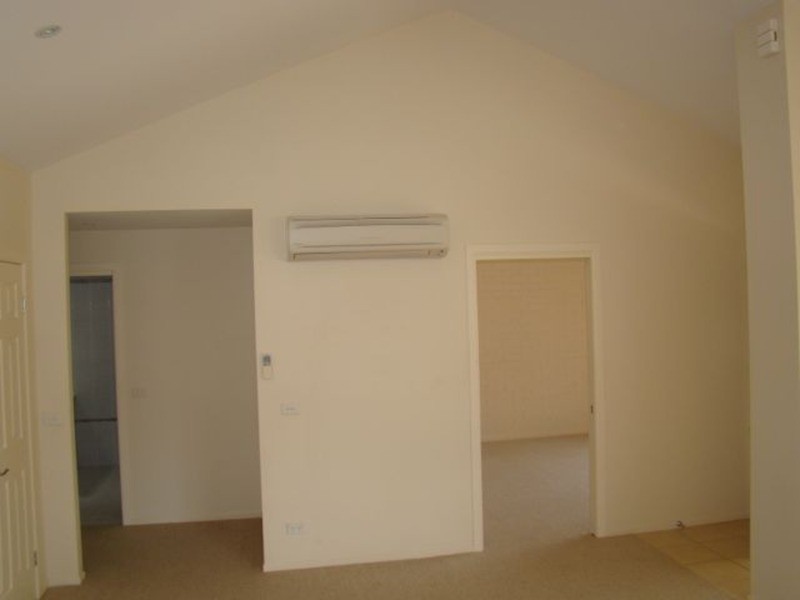 13 Martha Elizabeth Drive, Worrowing Heights NSW 2540