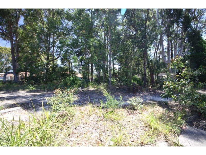 1 Telopia Avenue, Sanctuary Point NSW 2540