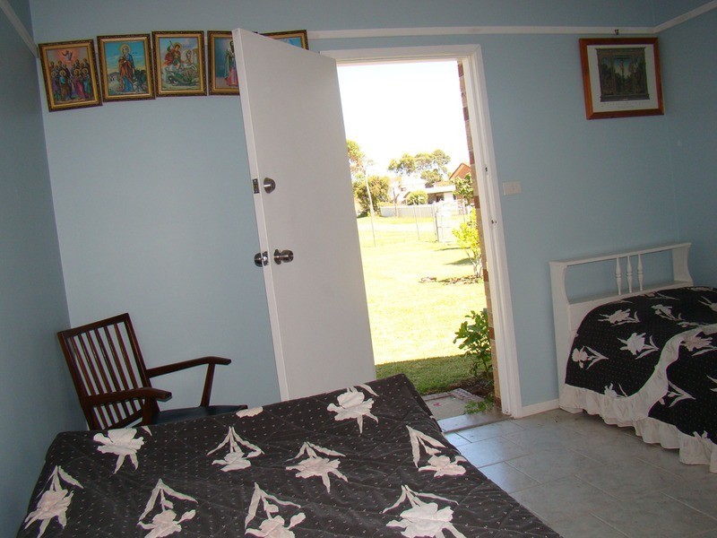 2 Edmund Street, Sanctuary Point NSW 2540