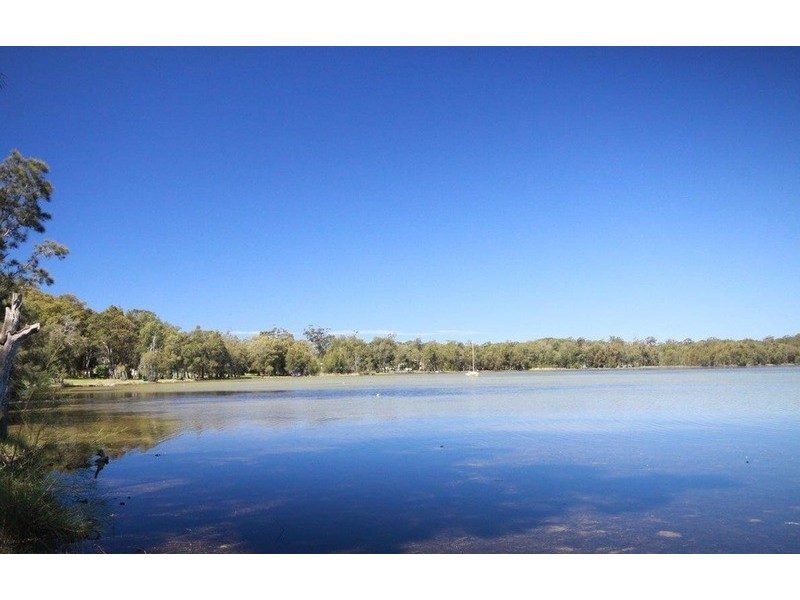 7 Walmer  Avenue, Sanctuary Point NSW 2540