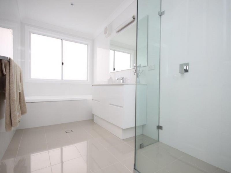 7 Walmer Avenue, Sanctuary Point NSW 2540