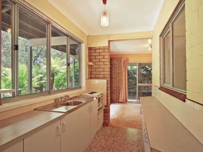 147 Basin View Parade, Basin View NSW 2540