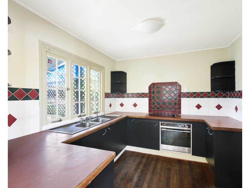 198 David Low Way, Peregian Beach QLD 4573