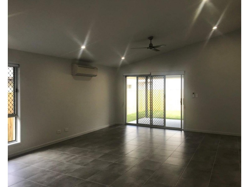 78 Creekside Circuit, Nambour QLD 4560