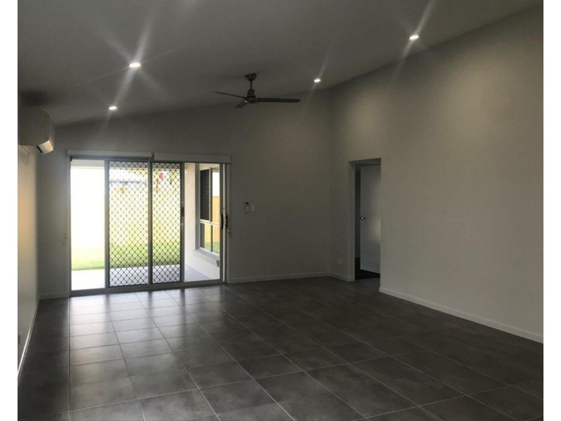 78 Creekside Circuit, Nambour QLD 4560