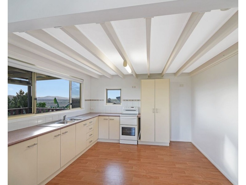 18 Hummingbird Terrace, Coolum Beach QLD 4573