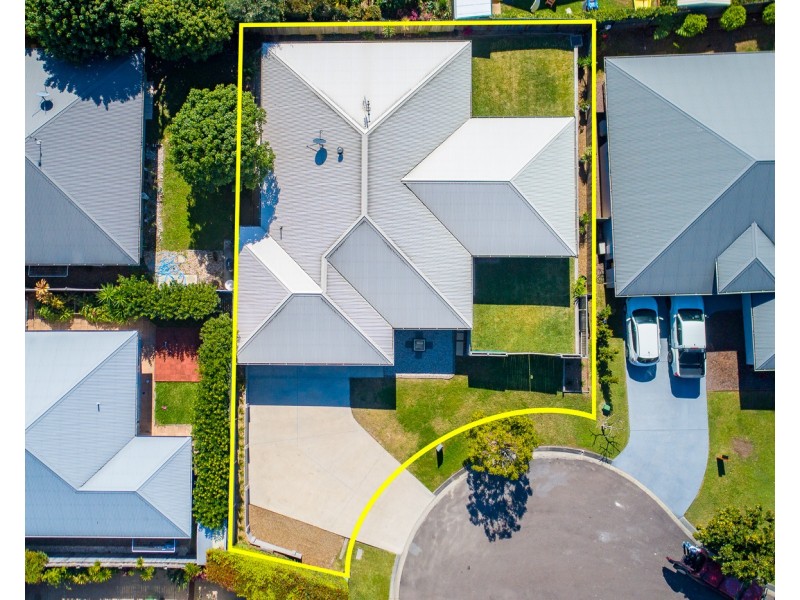 1 Riverstone Place, Bli Bli QLD 4560