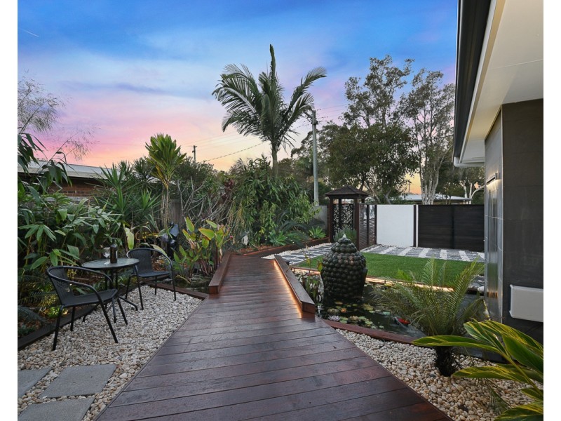 40 Palm Avenue, Coolum Beach QLD 4573
