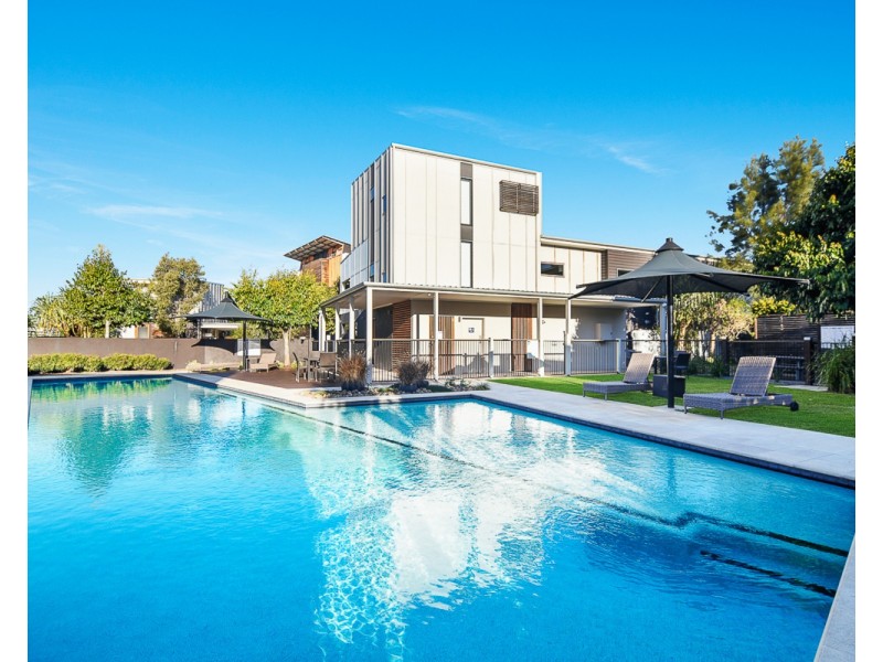 48/42 Boardwalk Boulevard, Mount Coolum QLD 4573