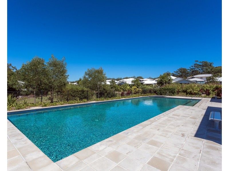 15 Dunes Court, Peregian Springs QLD 4573