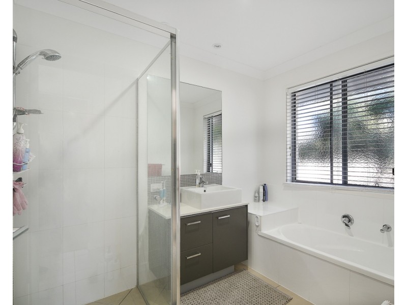 15 Dunes Court, Peregian Springs QLD 4573
