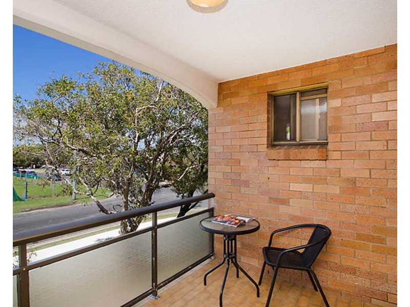 2/18 Heathfield Street, Coolum Beach QLD 4573