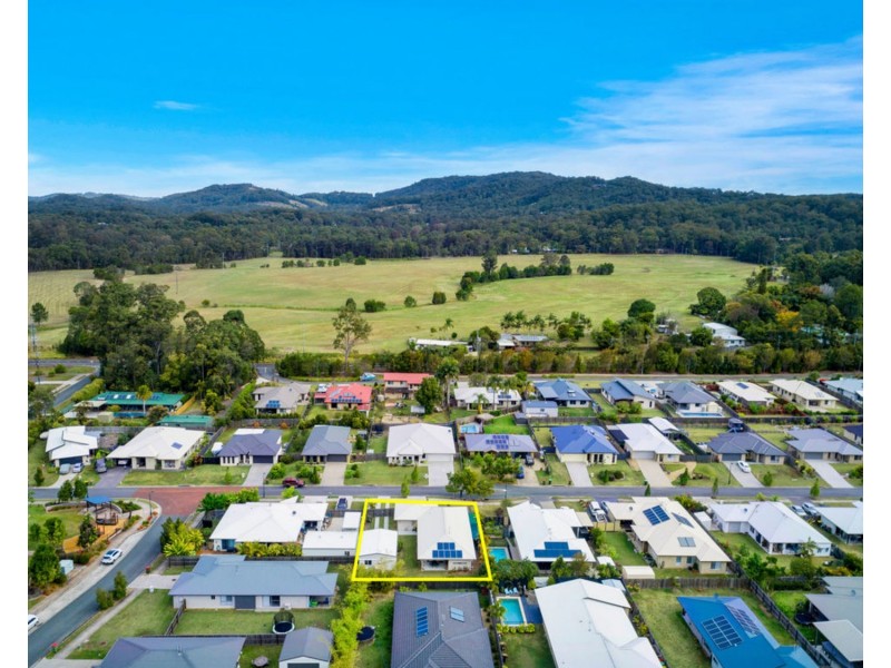 14 Retreat Crescent, Yandina QLD 4561