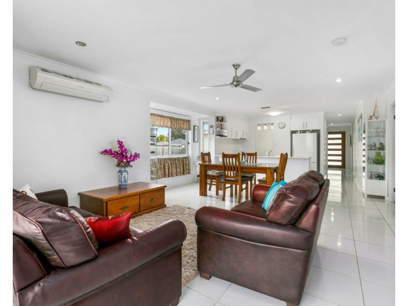 14 Retreat Crescent, Yandina QLD 4561