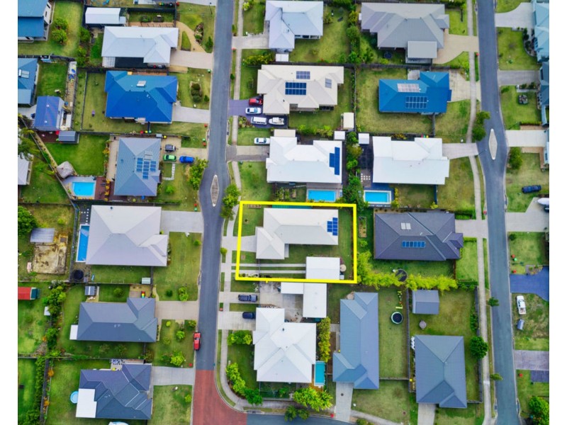 14 Retreat Crescent, Yandina QLD 4561