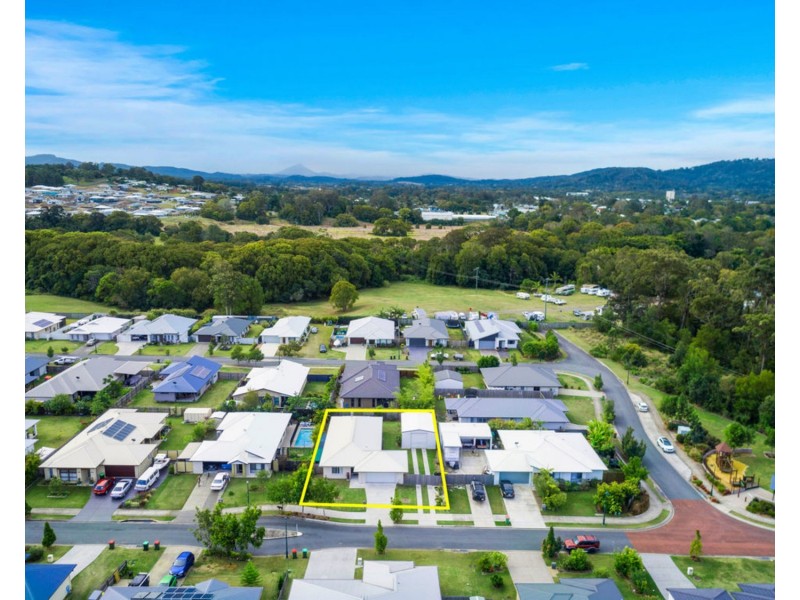 14 Retreat Crescent, Yandina QLD 4561