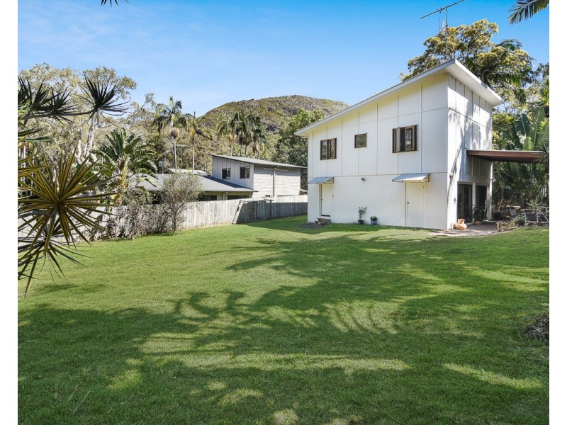 3 Jeenon Street, Mount Coolum QLD 4573