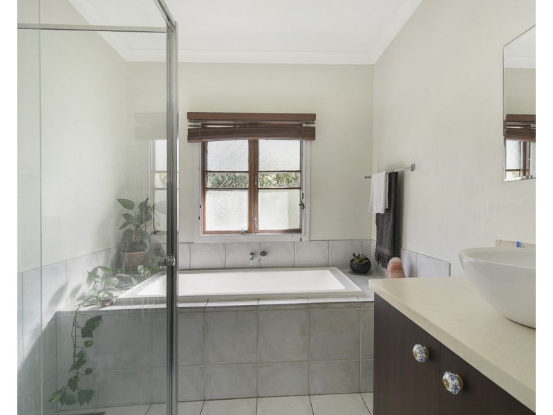 3 Jeenon Street, Mount Coolum QLD 4573