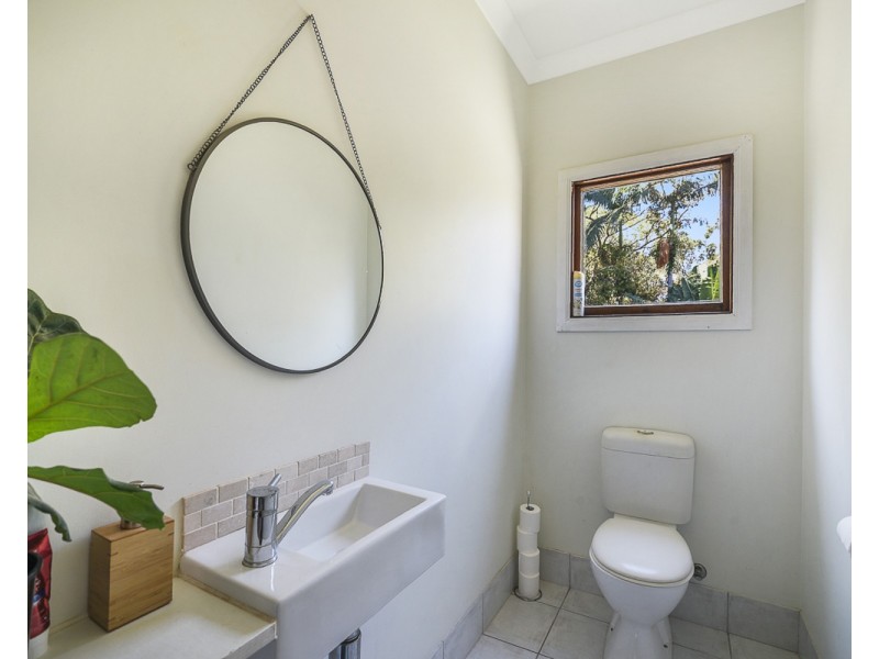 3 Jeenon Street, Mount Coolum QLD 4573