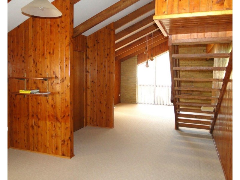 8 Warrack Street, Mount Coolum QLD 4573