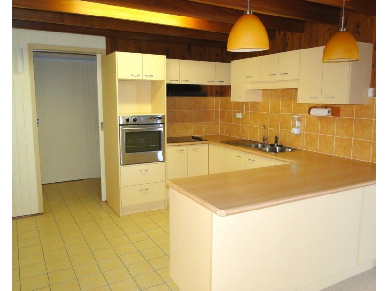 8 Warrack Street, Mount Coolum QLD 4573