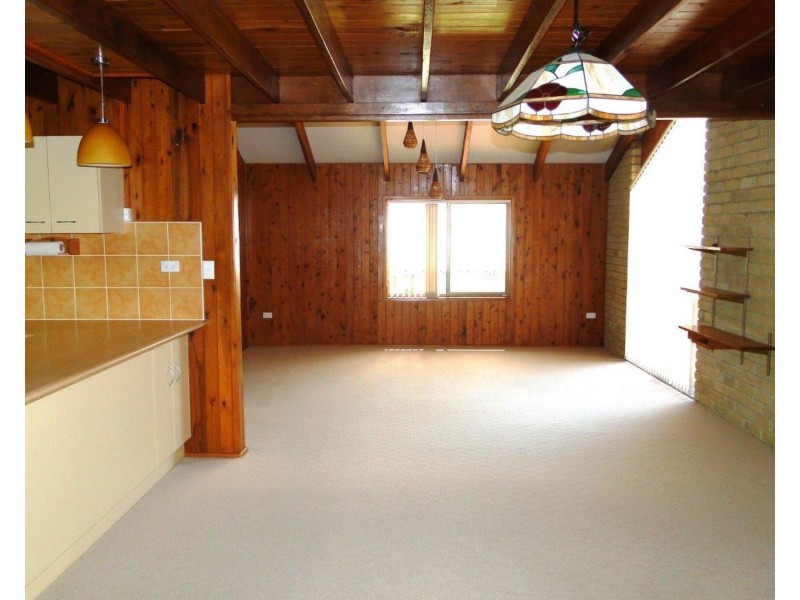 8 Warrack Street, Mount Coolum QLD 4573