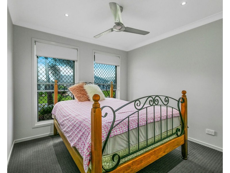 54 Waterhole Place, Bli Bli QLD 4560