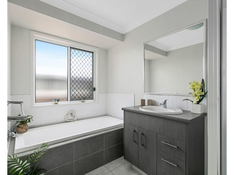 54 Waterhole Place, Bli Bli QLD 4560